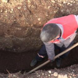 Kentte dikkat çeken kış hazırlığı! Tam 500 mezar kazıldı ama ölü yok