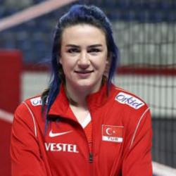 Meryem Boz aslında kimdir? Meryem Boz hangi takımlarda oynadı?