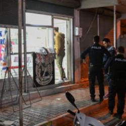 Adana'da berber dükkanı kan gölüne döndü! 7 kişi vuruldu