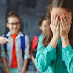 Türkiye’de akran zorbalığına karşı 3 bakanlıktan çok boyutlu mücadele 