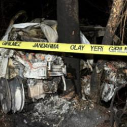 Karabük'te korkunç kaza: Genç sürücü yanarak öldü!