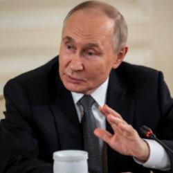 Putin, Trump'ın teklifini kabul etmediğini açıkladı