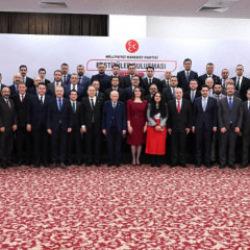 Bahçeli, parti bünyesindeki enstitülerin temsilcileriyle bir araya geldi