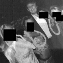 İsrail eski başbakanının Epstein malikanesinde görüntüleri ortaya çıktı