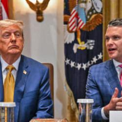Trump'ın sağ kolu Hegseth skandalların gölgesinde! Kongre istifasını istiyor