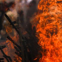 AK Parti'den terör kapısını mühürleyecek rapor: Federasyon yok, SDG şart, eve dönene imkan