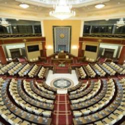 Kazakistan'dan LGBT lobisine tokat gibi yasa!