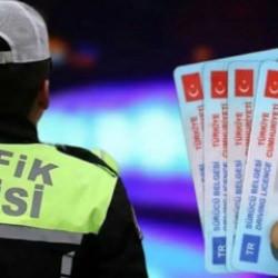 Milyonlarca sürücüyü ilgilendiriyor! Ocak ayından itibaren bu ehliyetler iptal edilecek