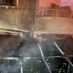 İstanbul'da iş yeri yangını! Patlamalar binayı alev topuna çevirdi