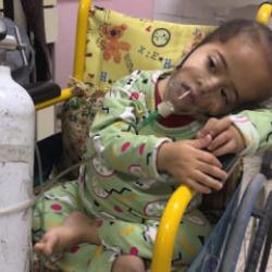 Gazze'de hasta çocuklar ilaçsızlıktan ölüme terk edildi