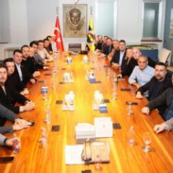 Fenerbahçe yönetimi olağanüstü toplandı! İşte toplantıdan çıkan karar