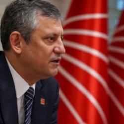 Özgür Özel'den asgari ücret ve emekli zammı önerisi! Rakam verdi