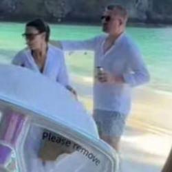 ‘Bana tatil de çok yakışıyor’ ekolü