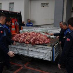 Mersin'de bozuk et skandalı: 500 kilo ele geçirildi
