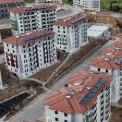 Adıyaman Çelikhan’da deprem konutları tamamlandı, hak sahiplerine teslim edildi