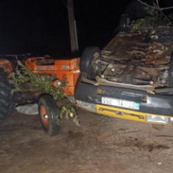 Antalya’da hortum felaketi! Arabaları uçurdu, ahırları yıktı, çatıları söktü