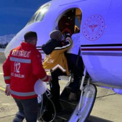 Kalp yetmezliği hastası 5 aylık bebek, ambulans uçakla sevk edildi
