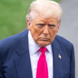 Trump'tan bir İran çıkışı daha: Yardım etmeye hazırız