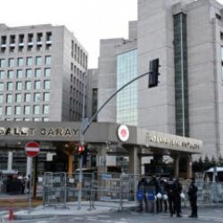 Ünlülere yönelik uyuşturucu soruşturması: 25 şüpheli adliyede