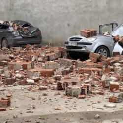 Eskişehir'de patlama ihbarı: Çok sayıda araç hurdaya döndü