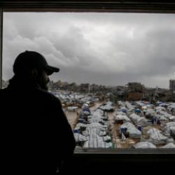 Gazze’de insanlık onuru  enkaz altında: Katil İsrail açlık ve soğukla vuruyor!