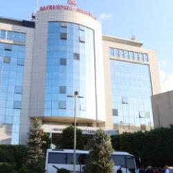 Bayrampaşa Belediyesine yolsuzluk soruşturmasında 8 tutuklama