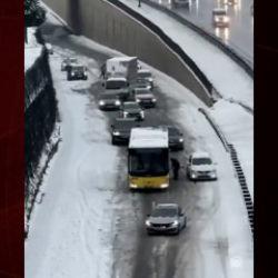 İBB'nin ihmali vatandaşı mağdur etti! Kar küreme aracı da bakımsızlıktan bozuldu