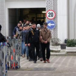 Kocaeli'de 'kadın' olup 483 milyon TL vurgun yaptılar: 24 tutuklu 