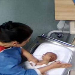 5 günlük bebeğe şiddet kamerada: Aile gerçeği 3 yıl sonra öğrendi: Hemşire tutuklandı