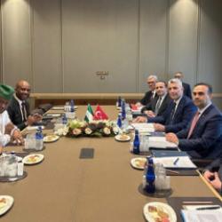 Bakanlar Bolat ve Kacır, Nijerya Sanayi, Ticaret ve Yatırım Devlet Bakanı Enoh ile görüştü