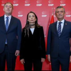 DEM Parti'den CHP'ye ziyaret: Özgür Özel, Şara hükümetini hedef aldı
