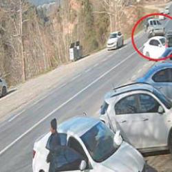 Mersin’de korkunç kaza: Ailesiyle birlikte şarampole uçtu