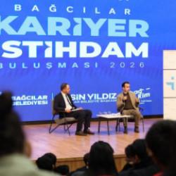 Bağcılar’da iş arayanlar ile iş verenler “Kariyer Buluşmaları”nda bir araya geldi
