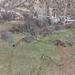 Heyelan sonrası köy halkı tedirgin: Tahliye gündemde!