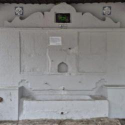 Yer: Eskişehir! Tarihi çeşmede çirkin olay: Muhtar çareyi yazı asmakta buldu