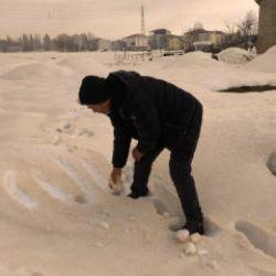 İlginç olayın adresi Muş! Beyaz kar bir gecede kahverengiye dönüştü