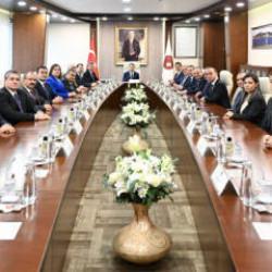 Bakan Gürlek göreve başladı: İlk açıklamasını yaptı