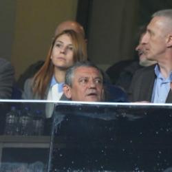 'F.Bahçe'ye uğur getireceğim' dedi, maça gitti! CHP'li vekil, Özgür Özel'e tepki gösterdi