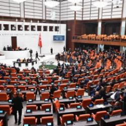 Meclis yoğun gündemle toplanıyor: AK Parti'den yeni kanun teklifi!
