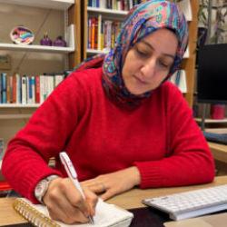 28 Şubat'ta başörtü yasağıyla başlayan süreç, üniversite kürsüsünde bitti