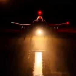 İran, ABD üslerini F-4 savaş uçaklarıyla vuracak