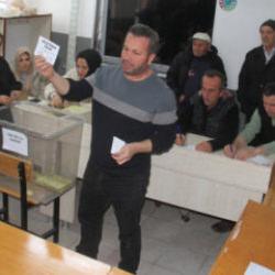 Konya'da yeni kurulan mahallede seçim heyecanı