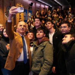 Başkan Yıldırım'dan müjde: YKS ücretleri bu sene Ümraniye Belediyesi'nden 