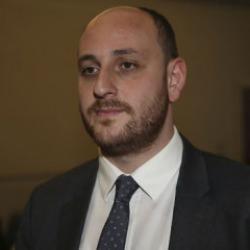 Büyükgümüş’ten Özgür Özel’e sert tepki: “Böyle arsızca bir siyaset anlayışı olabilir mi?”