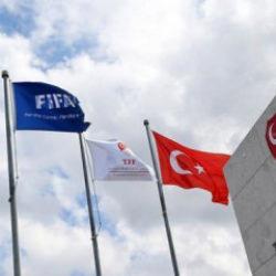 Süper Lig ekipleri 'hakemler için' isyan bayrağını çekmişti! TFF'den ilk açıklama geldi