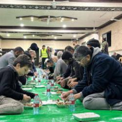 İHH her gün 165 bin Gazzeliye iftar yemeği dağıtıyor