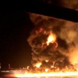 İran körfezde ABD gemisini vurduğu anları paylaştı