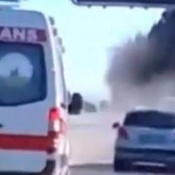 Kırmızı ışıkta dehşet: Ani fren zincirleme kazayı beraberinde getirdi