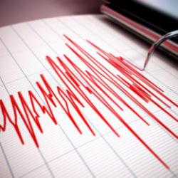 Tokat'ta 5,5 büyüklüğünde deprem meydana geldi! Çok sayıda ilde hissedildi