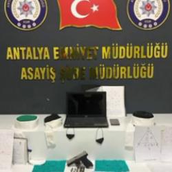 Umut tacirlerine Antalya’da operasyon: 'Şifa' vaadiyle 2 milyonluk vurgun